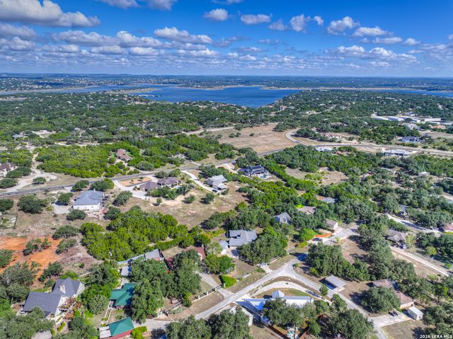146 Creekview, Canyon Lake, TX 78133