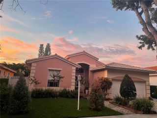 16125 SW 62nd Terrace, Miami, FL 33193