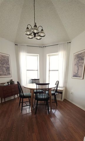 1806 Hogan Lane, Mt Pleasant, TX 75455