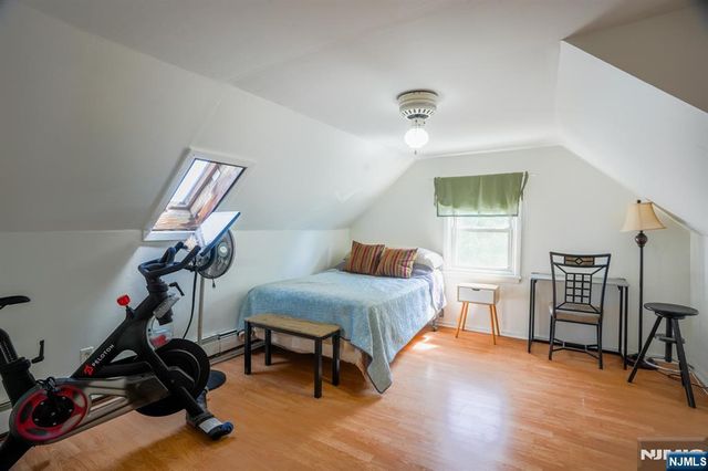 13 Chestnut Street, Garfield, NJ 07026