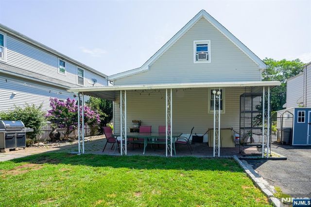 13 Chestnut Street, Garfield, NJ 07026