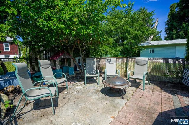 13 Chestnut Street, Garfield, NJ 07026