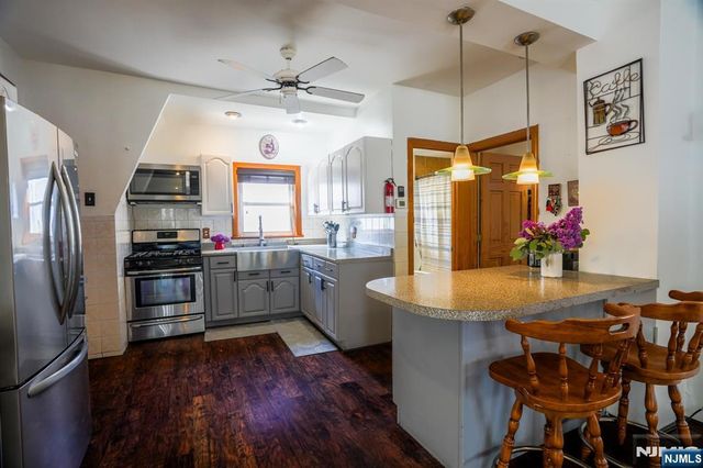 13 Chestnut Street, Garfield, NJ 07026