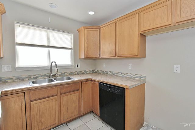 54 S Lollipop Dr., Nampa, ID 83687