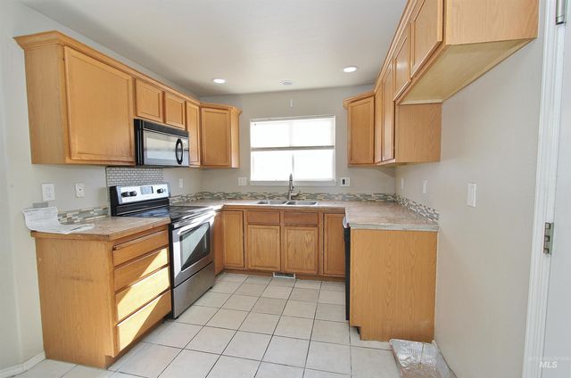 54 S Lollipop Dr., Nampa, ID 83687