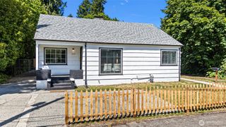 2319 Washington Street SE, Olympia, WA 98501