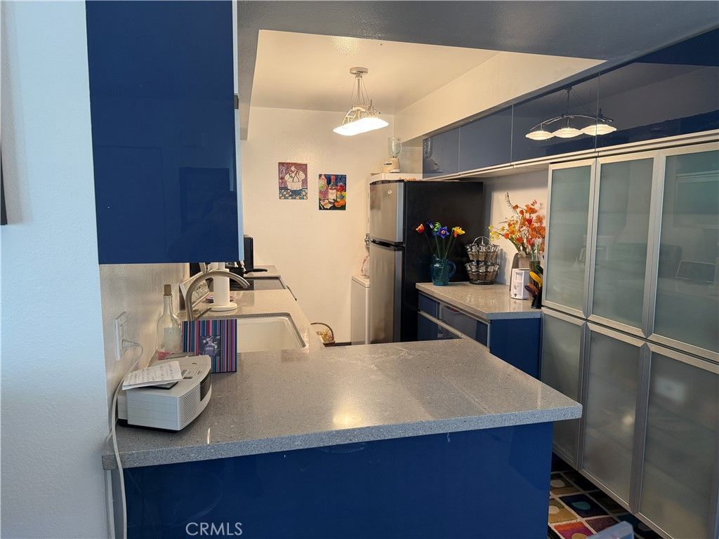 Image 9 of property listing at 351 N Hermosa Drive 3A2, Palm Springs, CA 92262