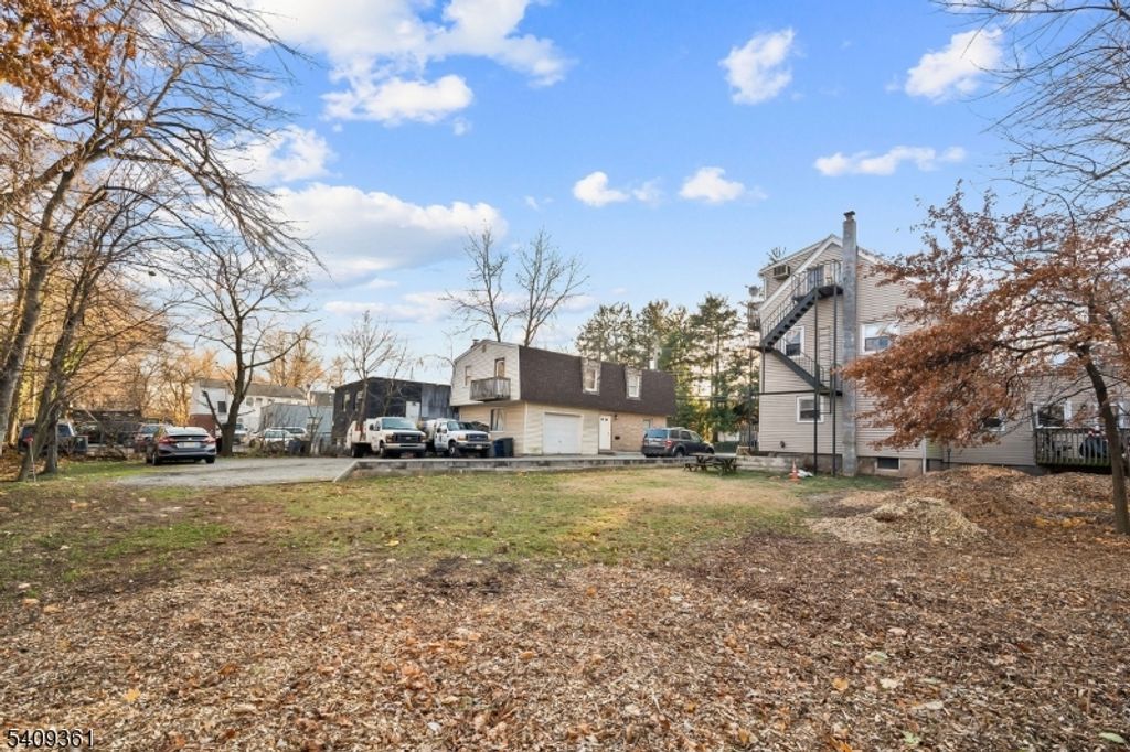 194 Saddle River Rd, Saddle Brook Twp., NJ 07663 — photo 5