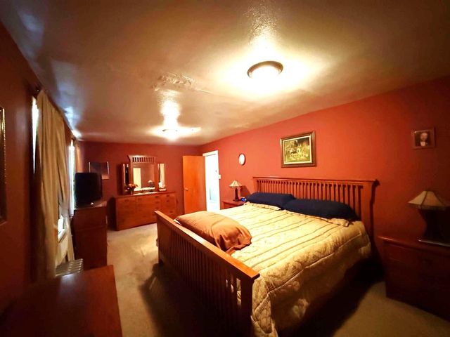 259 W Lohrville Avenue, Redgranite, WI 54970