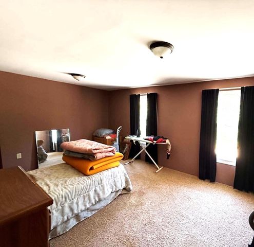 259 W Lohrville Avenue, Redgranite, WI 54970