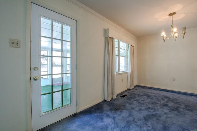 12 Wingate Dr, Little Rock, AR 72205