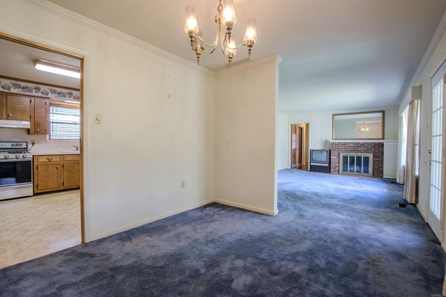 12 Wingate Dr, Little Rock, AR 72205