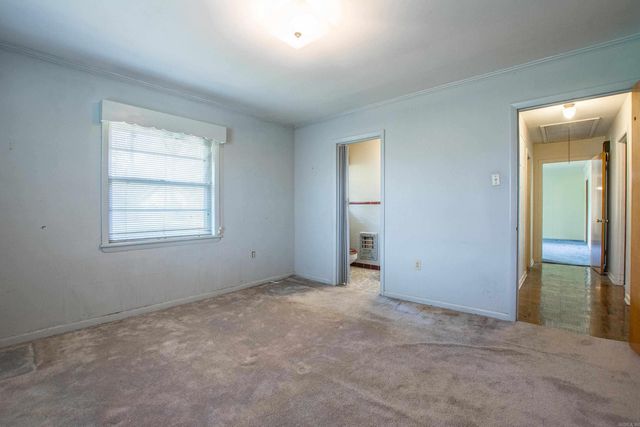 12 Wingate Dr, Little Rock, AR 72205