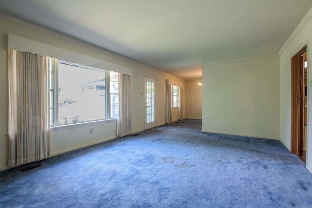 12 Wingate Dr, Little Rock, AR 72205