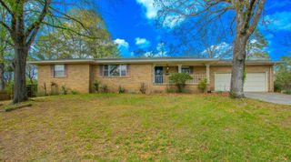 12 Wingate Dr, Little Rock, AR 72205