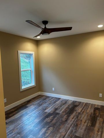 175 Broadtree Branch Drive, Hayesville, NC 28904