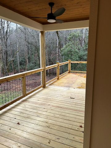 175 Broadtree Branch Drive, Hayesville, NC 28904