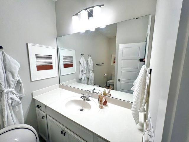 1715 Indy Drive, North Charleston, SC 29405