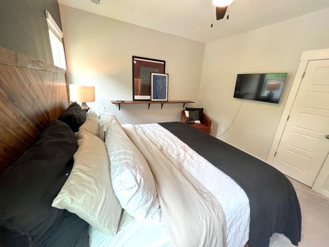 1715 Indy Drive, North Charleston, SC 29405