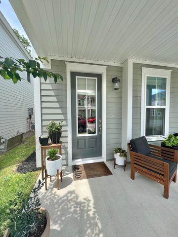 1715 Indy Drive, North Charleston, SC 29405