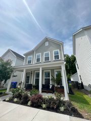 1715 Indy Drive, North Charleston, SC 29405