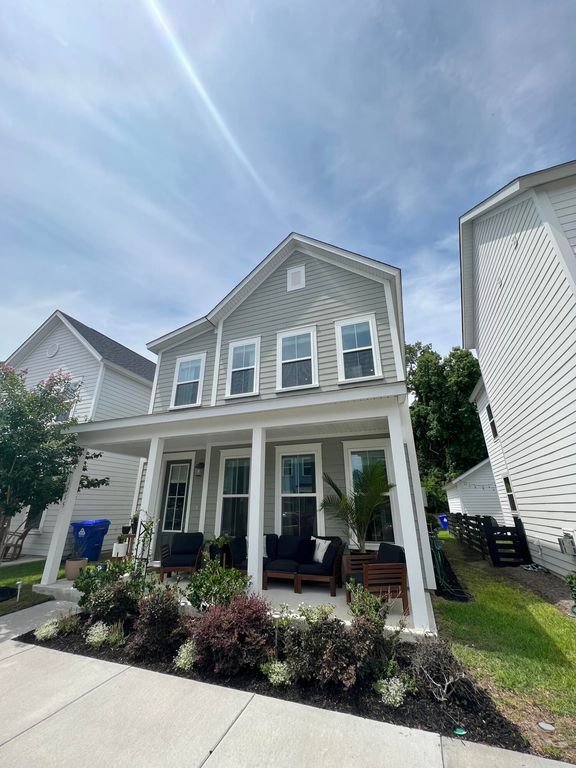 1715 Indy Drive, North Charleston, SC 29405