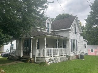 1107 Danville Avenue, Crawfordsville, IN 47933