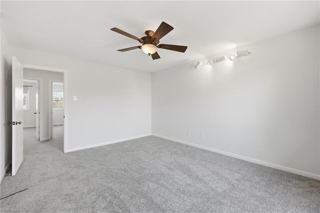 5002 Amboy CT, Virginia Beach, VA 23462