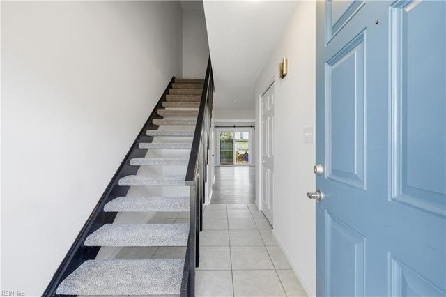 5002 Amboy CT, Virginia Beach, VA 23462