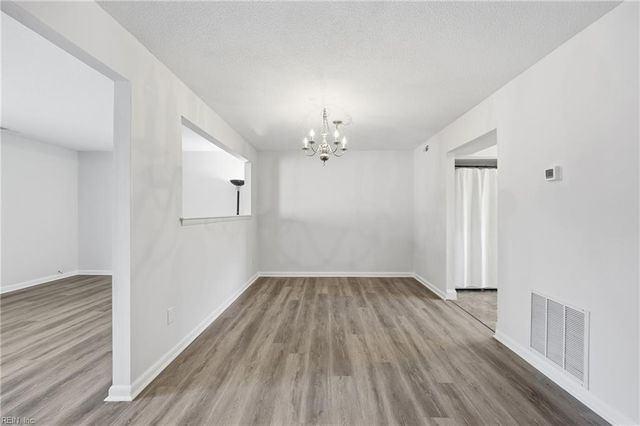 5002 Amboy CT, Virginia Beach, VA 23462