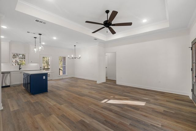 900 MS-44, Sumrall, MS 39482