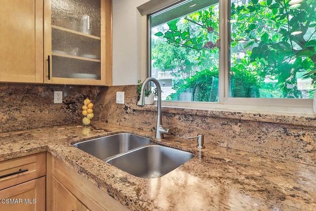 434 Vista Dorado, Oak Park, CA 91377
