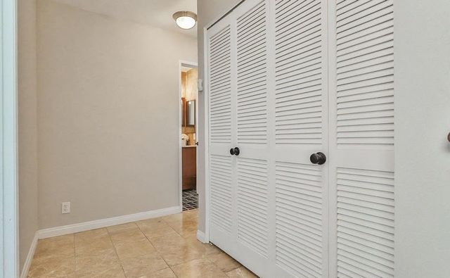 434 Vista Dorado, Oak Park, CA 91377
