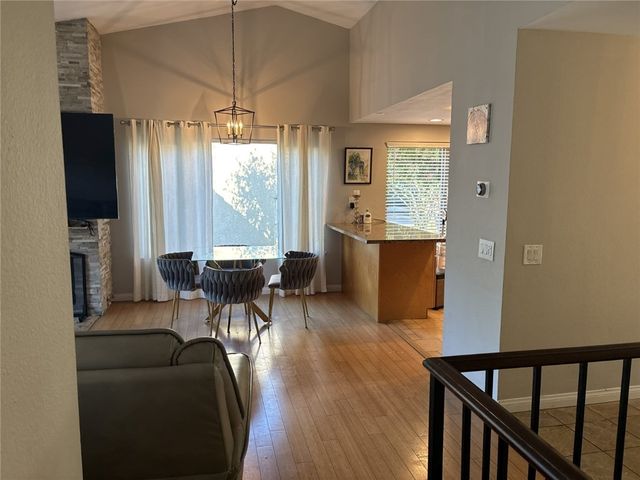 434 Vista Dorado, Oak Park, CA 91377