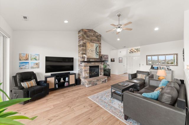 115 S Parkview Ct, Liberty Lake, WA 99019