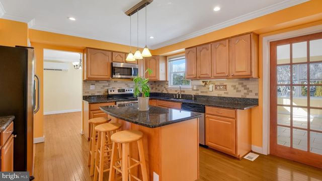 1026 SURREY LN, Warrington, PA 18976