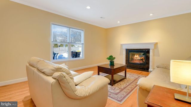 1026 SURREY LN, Warrington, PA 18976