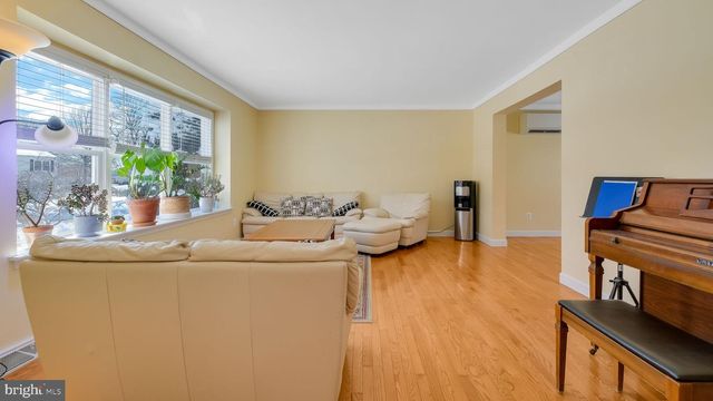 1026 SURREY LN, Warrington, PA 18976