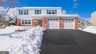 1026 SURREY LN, Warrington, PA 18976