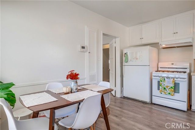 2709 E Van Buren, Long Beach, CA 90810