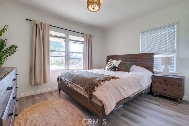 2709 E Van Buren, Long Beach, CA 90810