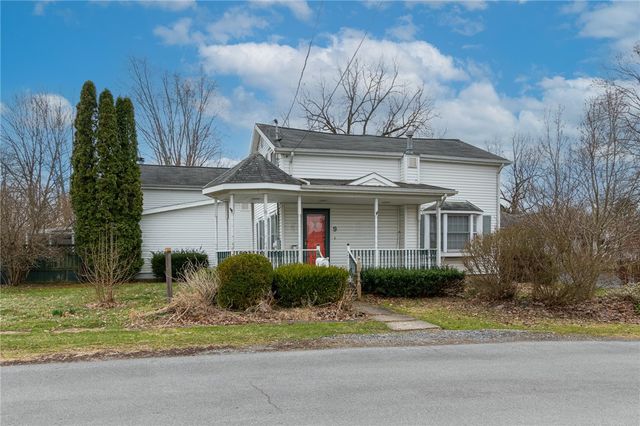 9 West Illick Street, Fayette, NY 13165
