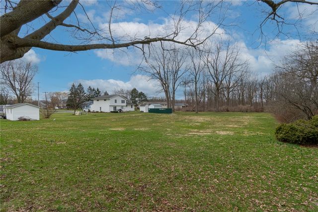 9 West Illick Street, Fayette, NY 13165