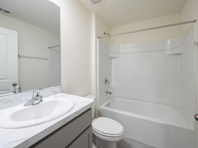 3820 MANNERED GOLD AVENUE, Bradenton, FL 34208
