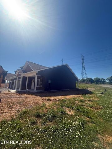 1501 Sunrise Crest Lane, Powell, TN 37849