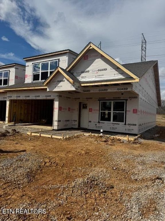 1501 Sunrise Crest Lane, Powell, TN 37849