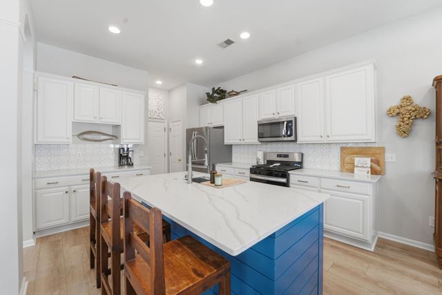 2451 Draymohr Court, Mount Pleasant, SC 29466