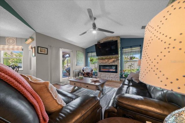 78 BICKFORD DRIVE, Palm Coast, FL 32137
