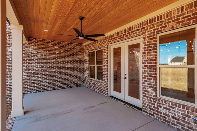 339 Raintree Dr, Hendersonville, TN 37075