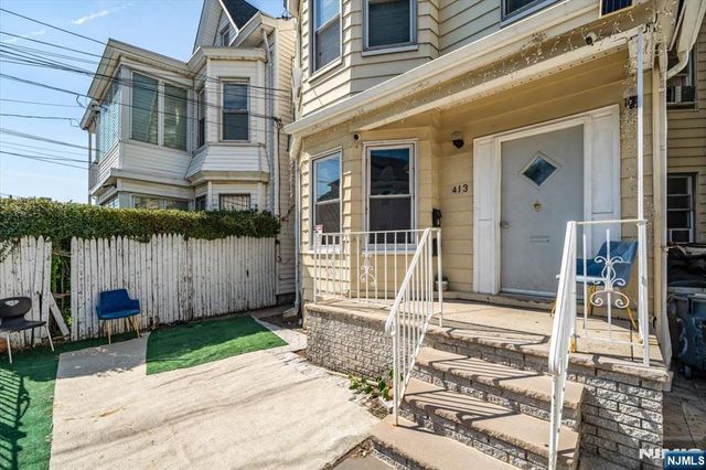 413 Hamilton Avenue, Paterson, NJ 07514